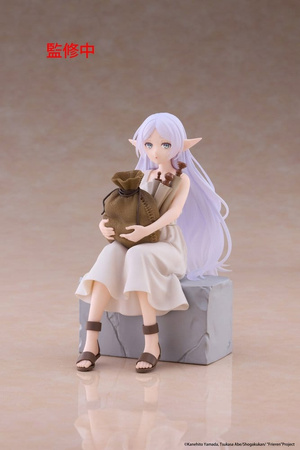 [PRZEDSPRZEDAŻ] Frieren: Beyond Journey's End Desktop Cute PVC Figure Frieren (In training Ver.) 16 cm