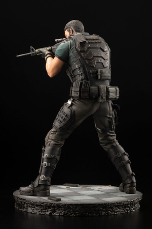 Resident Evil: Vendetta Statue 1/6 Chris Redfield 28 cm
